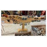 COSTUME JEWELRY - EARINGS 