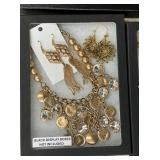COSTUME JEWELRY - NECKLACE/EARINGS 