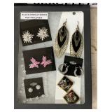 COSTUME JEWELRY - EARINGS 