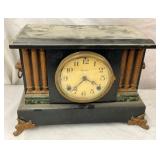 INGRAHAM MANTLE CLOCK W/COLUMNS 