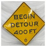 41-Inch Porcelain ‘Begin Detour 400 FT’ Sign with Cat Eye Reflectors