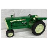 1:18 Scale Die-Cast Oliver 1850 Tractor Model