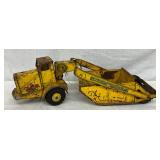 Pressed Steel Structo Hydraulic Lift Dump Truck, Yellow, 19” x 6”