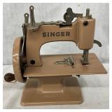 Singer Model 20 Toy Sewing Machine, Made in Great Britain