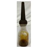 1926 The Master One Quart Oil Bottle with Original Spout