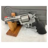 Smith & Wesson Model 686-6 Performance Center .357 Magnum Revolver, New in Box