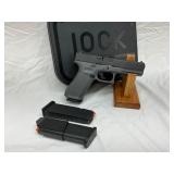 Glock 17 Gen 5 Two-Tone 9mm Pistol