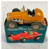 CLOSEUP VIEW MICRO RACER