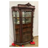 ORNATE OAK TRIPLE CURVED CHINA