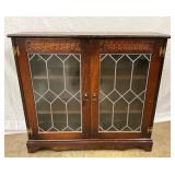 4FT. OAK LEADED GLASS DISPLAY CABINET