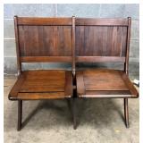 FOLDING THEATER SEATS