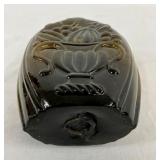 CLOSEUP VIEW HANDBLOWN DETAILS