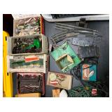 COLLECTION TRAIN CARS AND ASSESSORIES