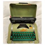 CHILDS TOM THUMB TYPEWRITER