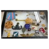 COLLECTION MILITARY ITEMS