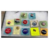 COLLECTION POLITICAL BUTTONS