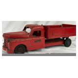 Structo Red Metal Dump Truck Toy, Freeport, Illinois, 7 x 19 