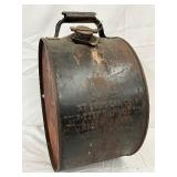 5g. Refiners Motor Oil Rocker Can, Early 20th Century
