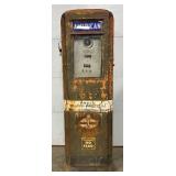 Roe Co Neptune Model 855 Gas Pump with American Branding