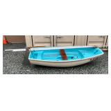 Whaler Squall Fiberglass Two-Seater Sailboat, 110in by 50in