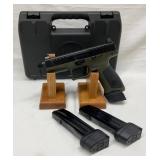 NIB Beretta APX 9mm Pistol with Threaded Barrel and Two Magazines