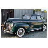 Powered by a six-cylinder inline engine paired to a 3-Speed manual transmission