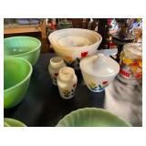 JADIT, TULIP BOWLS, GREESE JAR