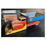 EARLY DUMP TRUCK