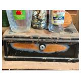 EARLY COUNTRY STORE CASH BOX