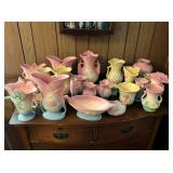 COLLECTION HULL POTTERY