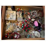 COLLECTION COSTUME JEWELRY