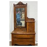OAK DRESSER W/BONNET BOX 