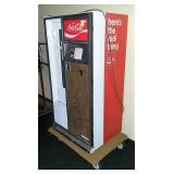 Vintage working Coke machine 