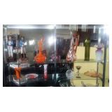 assorted collectable and antique art glass 