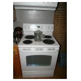 30" GE electric range