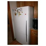 Fisher Paykel Refregerator/freezer