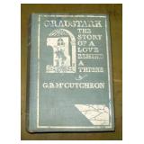 The Story of a Love Behind a Throne