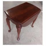 DropLeaf Stand/table w/drawer