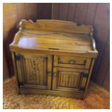 Dry Sink style stereo/radio