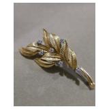 Van Cleef & Arpels 18K Gold and Diamon Brooch circa 1965