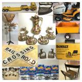 Online Onsite Living Estate of Mr & Mrs Danis Pt 1