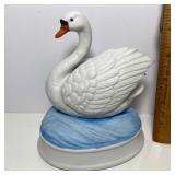 Porcelain Gorham White Swan Music Box