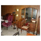 Atlas Furniture Vanity & Stool