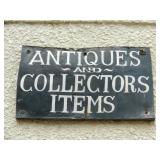 LARGE AUCTION! ALWAYS A FULL HOUSE