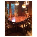 Century Furniture Company of Distinction Table and 6 Chairs with 2 Leaves