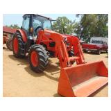 KUBOTA M6-131 TRACTOR 4X4-CAB-AIR-LOADER under 100 hrs