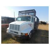 INTERNATIONAL DUMP TRUCK