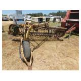JOHN DEEERE 640 HAY RAKE
