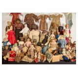 ANTIQUE  FOLK ART DOLL AUCTION of PAT HATCH