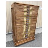 19th Century Antique Victorian Hamilton Oak 16 Drawer Printers Cabinet/Architects Cabinet